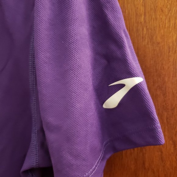 Brooks Run Happy Washington Huskies Dawg Dash T Shirt - Picture 3 of 9